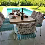 Stonehouse-2 *