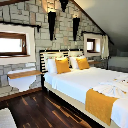 Stonehouse-2 Dalyan