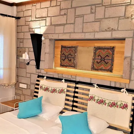 Stonehouse-2 Вилла *