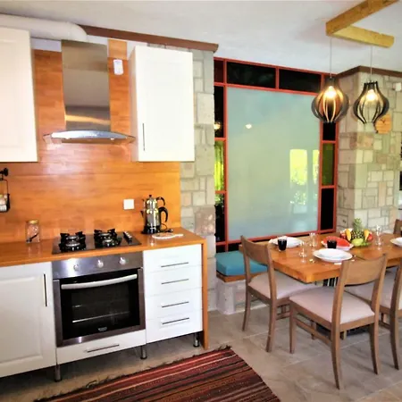 Stonehouse-2 * Дальян